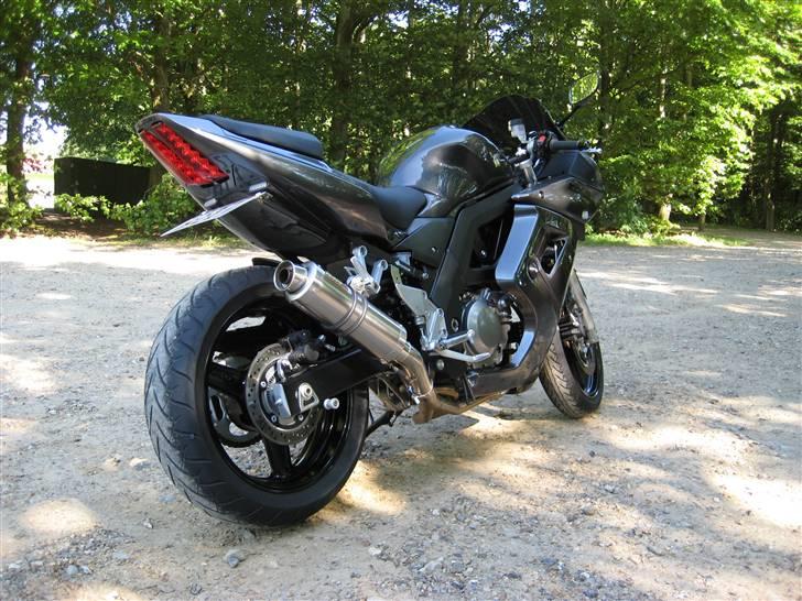 Suzuki SV 650 "SOLGT" billede 2