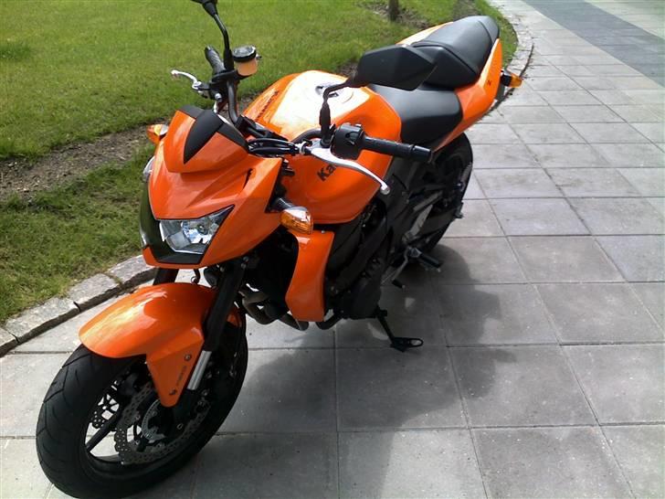 Kawasaki Z750 *SOLGT* billede 7