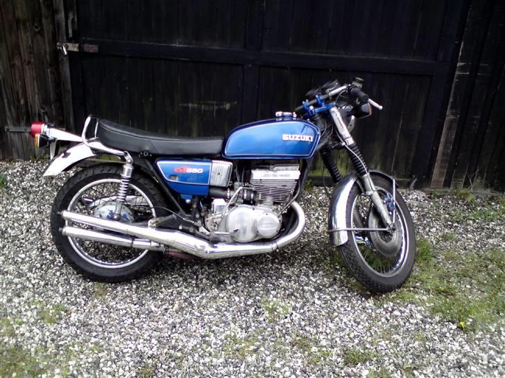 Suzuki Gt 550 (SOLGT) billede 2