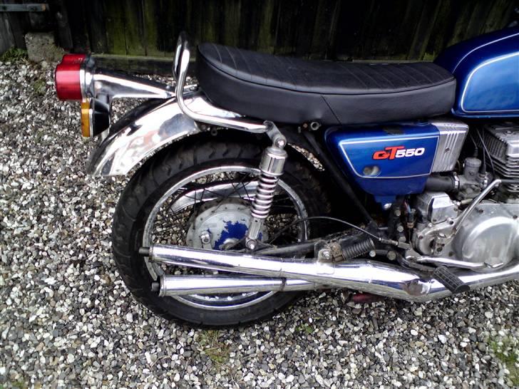 Suzuki Gt 550 (SOLGT) billede 3