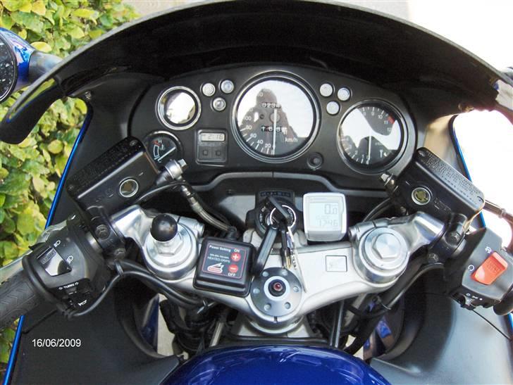 Honda CBR 1100 XX Blackbird billede 7