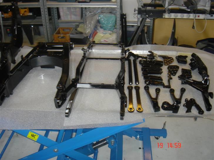 Kawasaki ZX6R billede 15