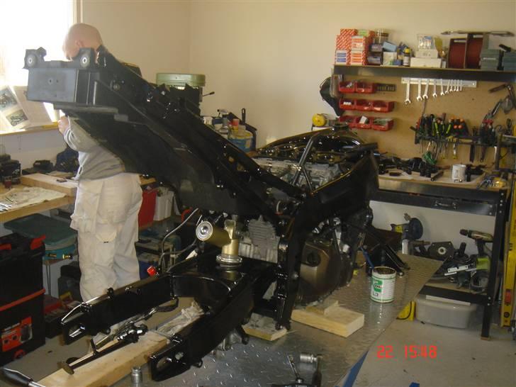 Kawasaki ZX6R billede 18