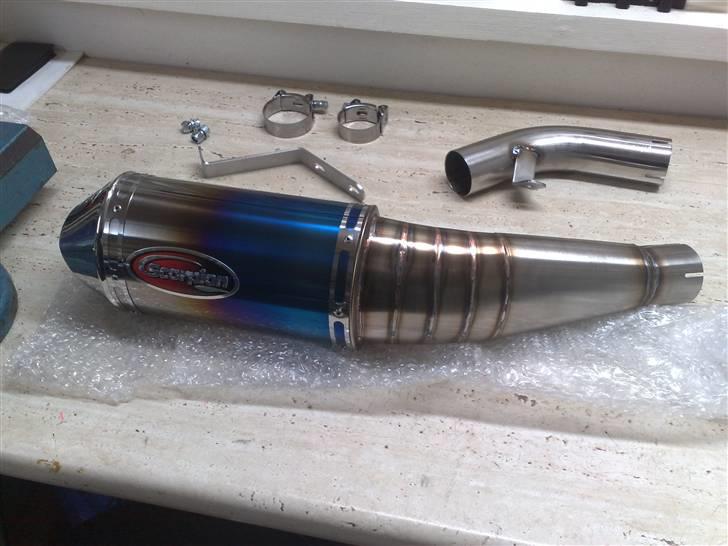 Suzuki Gsxr 750 K7  billede 13