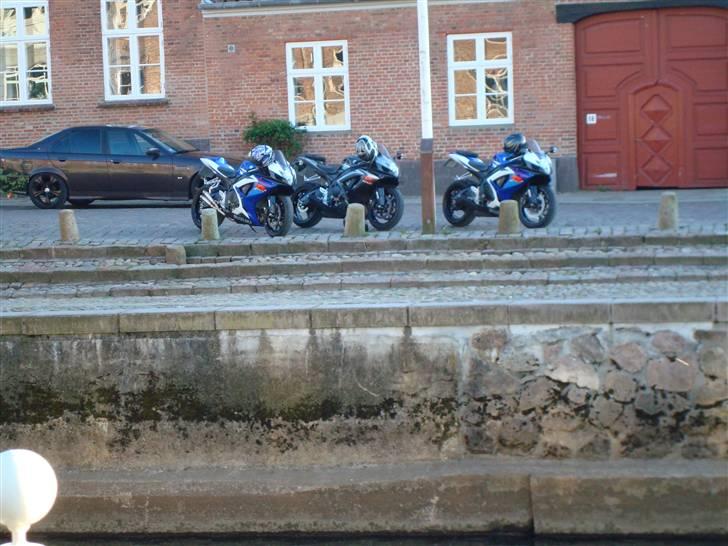 Suzuki Gsxr 750 K7  billede 16