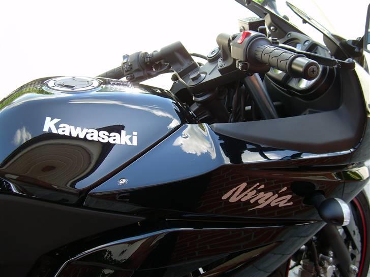 Kawasaki Ninja 250r Solgt billede 3