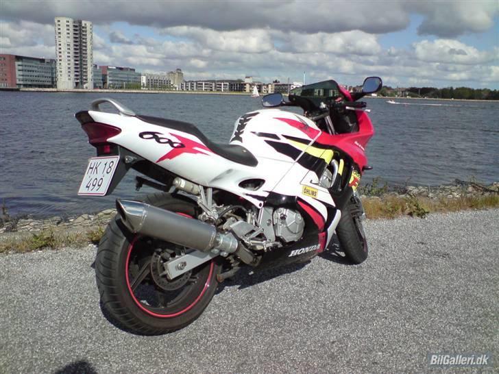 Honda CBR 600 F3 (Solgt) billede 17