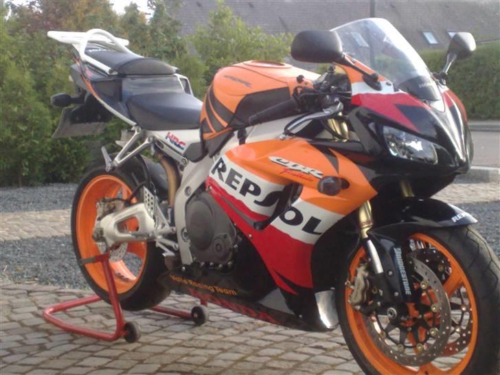 Honda cbr1000RR Fireblade billede 5