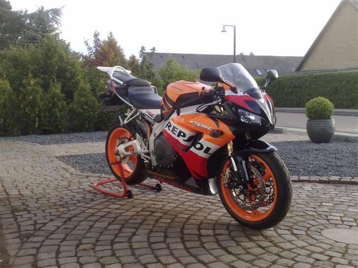 Honda cbr1000RR Fireblade billede 6