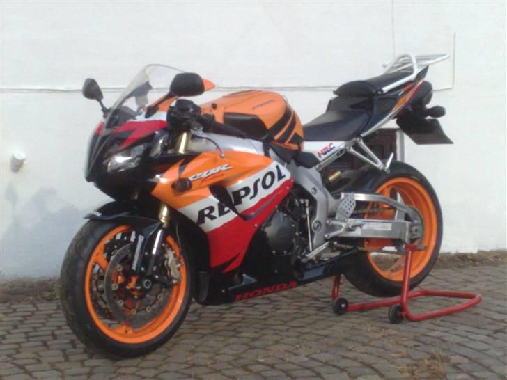 Honda cbr1000RR Fireblade billede 17