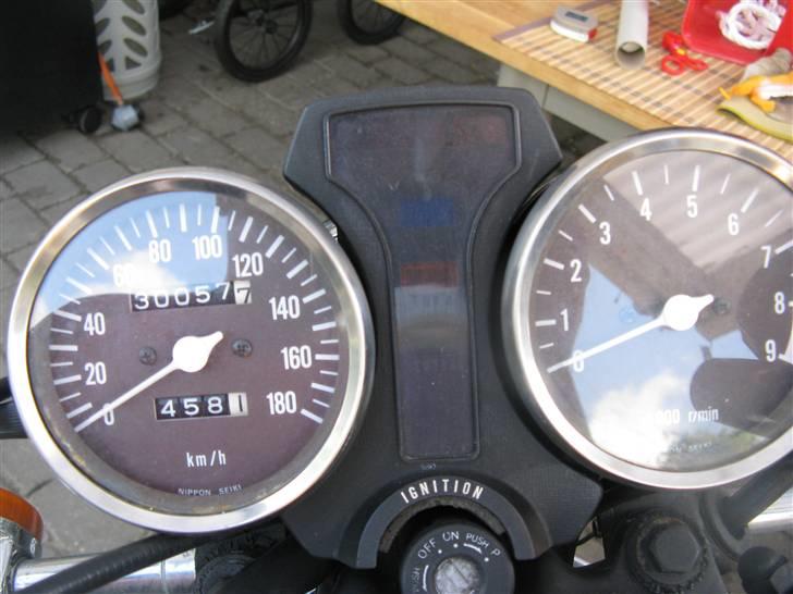 Suzuki GN 400 "Bratstyle" (Solgt) billede 9