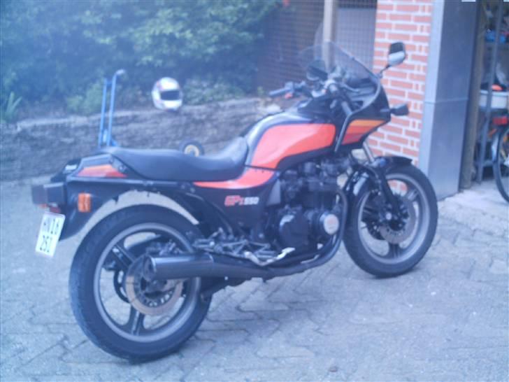 Kawasaki GPz 550 SOLGT !! billede 2