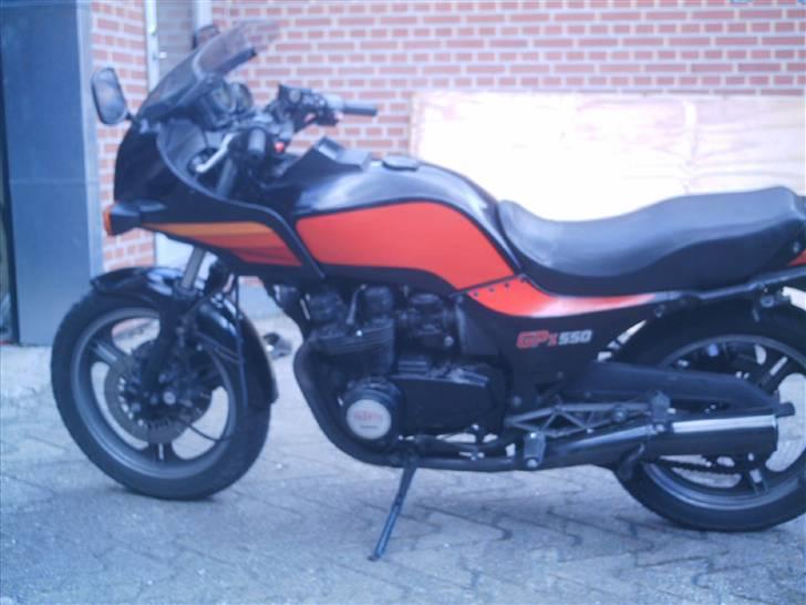 Kawasaki GPz 550 SOLGT !! billede 5