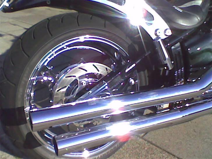 Yamaha 1100 Dragstar - Udstødning. billede 5