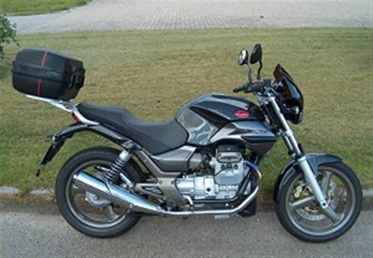 Moto Guzzi Stone SOLGT - Konens "nye" flotte Moto Guzzi Breva. billede 6