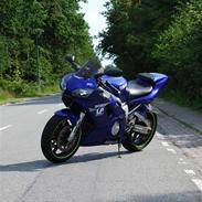 Yamaha R6