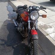 Suzuki gs 550 e