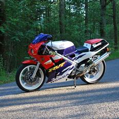 Honda VFR 400 NC30