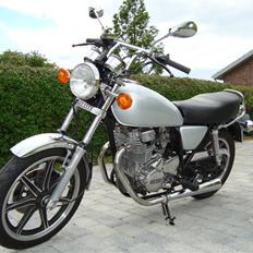 Yamaha xs 400