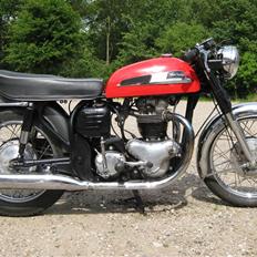 Norton atlas 750cc