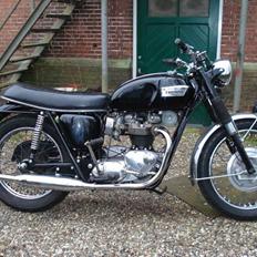 Triumph Bonneville T120