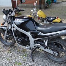 Suzuki GS500E