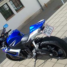 Suzuki gsx750r
