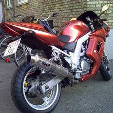 Suzuki SV650S