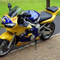 Yamaha YZF R6 - Solgt - 