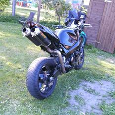 Suzuki gsx-r Streetfighter solgt