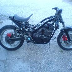 Yamaha fz 600 Solgt.