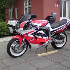 Suzuki gsxr 750 solgt