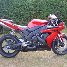 Yamaha yzf R1 (solgt)
