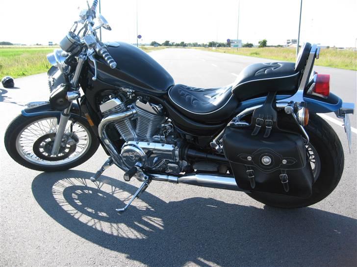 Suzuki VS 750 Intruder *solgt* billede 6