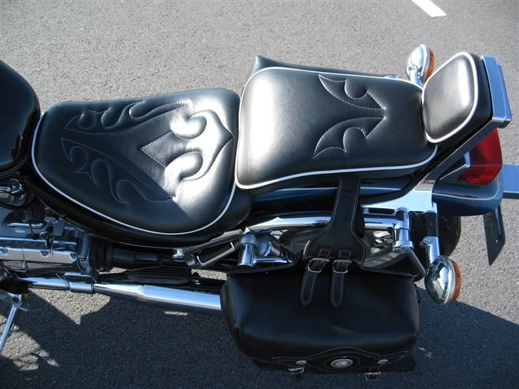 Suzuki VS 750 Intruder *solgt* billede 7