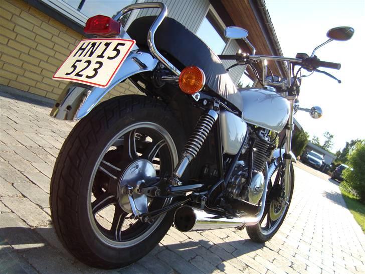 Yamaha xs 400 billede 2