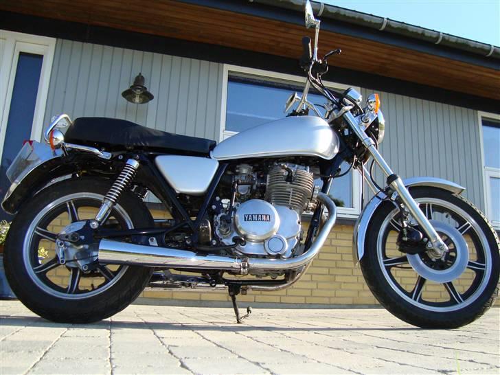 Yamaha xs 400 billede 3