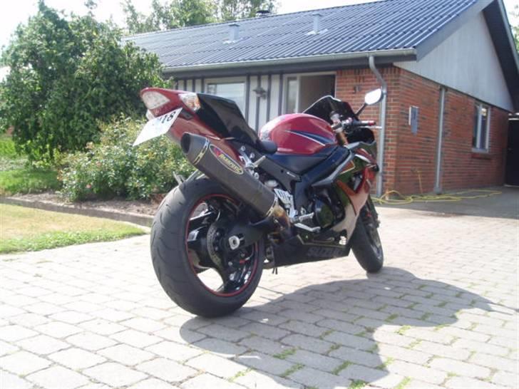 Suzuki GSXR1000 k6 billede 1