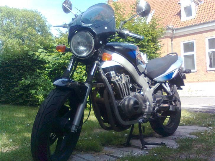 Suzuki GS 500 E (Solgt) billede 1