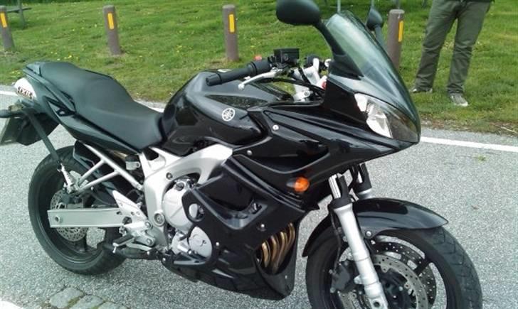 Yamaha FZ 6 S SOLGT billede 4