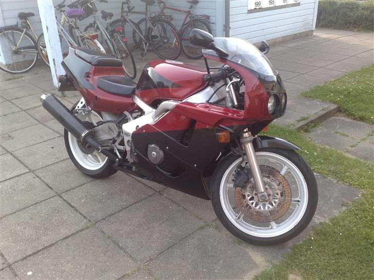Honda CBR 400 RR NC 29 ***solgt*** - hvide fælge eller ej? billede 19