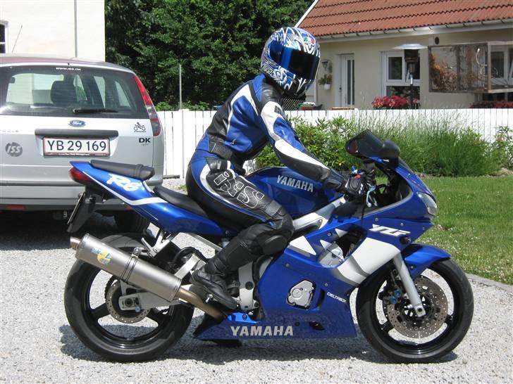 Yamaha R6 billede 17