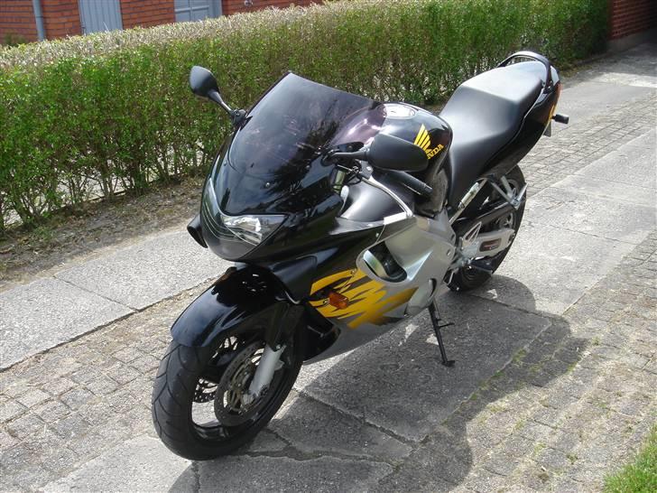 Honda cbr f4 billede 3