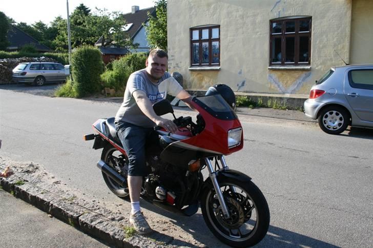 Yamaha XJ 600 - Samme dag som den landede hos mig selv :) billede 1