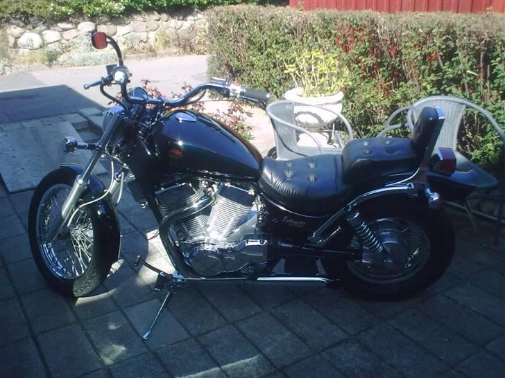 Suzuki intruder 1400 billede 2
