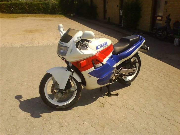 Honda CBR 600 (SOLGT) billede 2