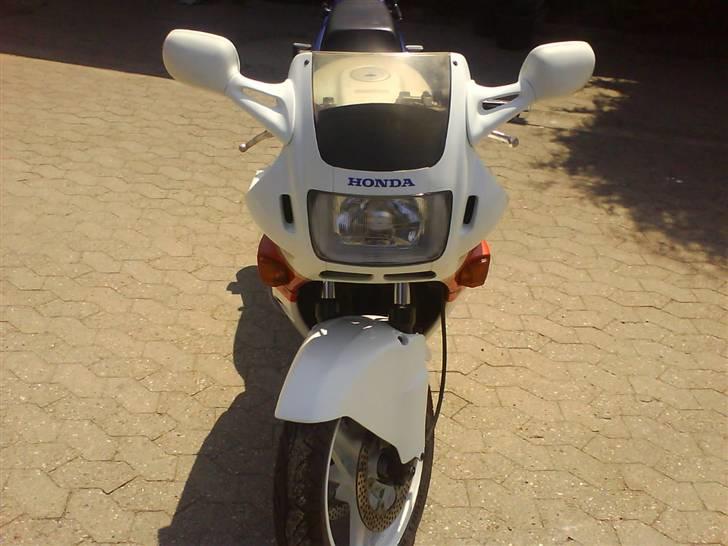 Honda CBR 600 (SOLGT) billede 4