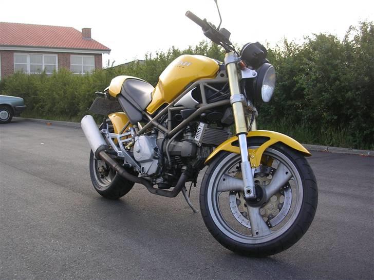 Ducati Monster 750 billede 6