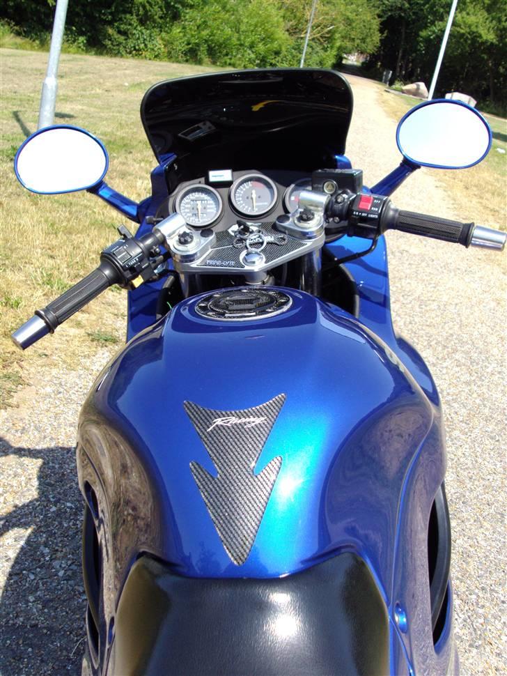 Suzuki GSX 600 F "Solgt" billede 12