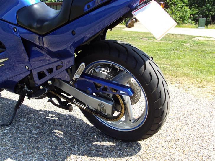 Suzuki GSX 600 F "Solgt" billede 13